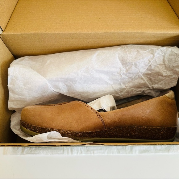 Stegmann Liesl Skimmer Tan Leather Slip-On Loafers size 6 - Picture 9 of 10